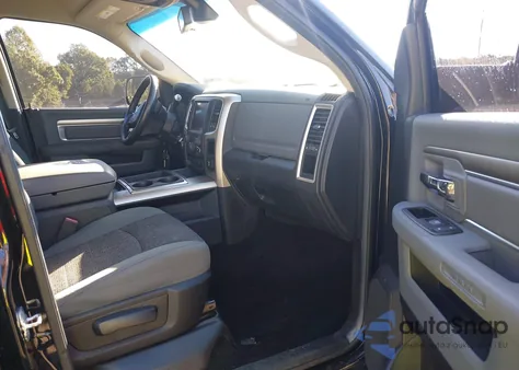 2014 Ram 2500 Big Horn z USA, uszkodzony, nr VIN 3C6UR5DJ3EG168278